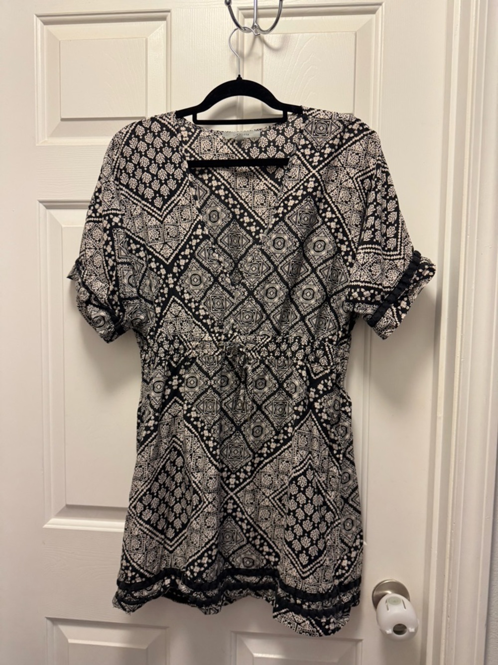 Athleta Black and White Geometric V-Neck Tunic or Cover Up